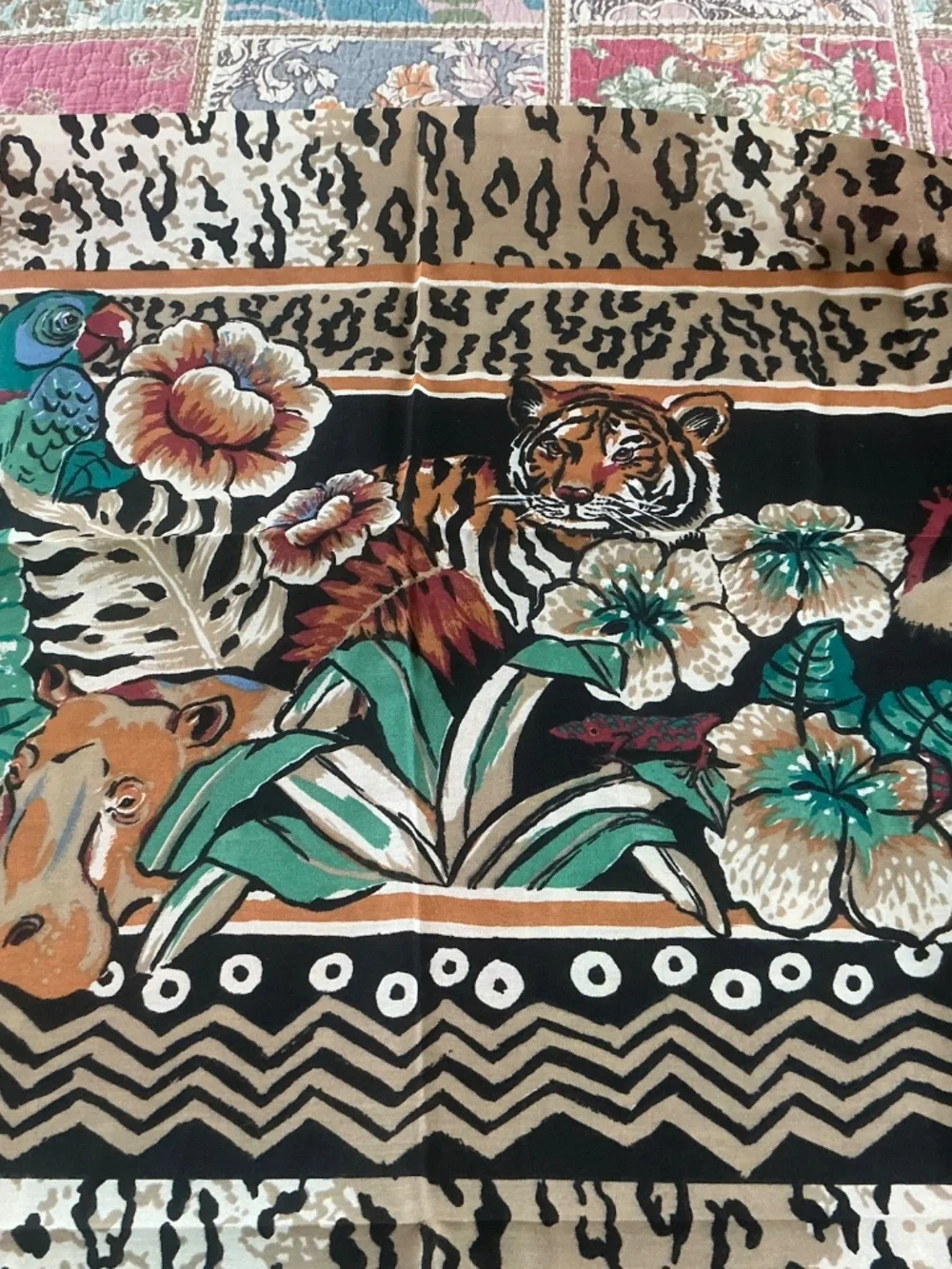 NWOT UNbranded Leopard Jungle Print Queen fitted sheet fabric remnant